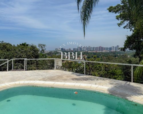 WhatsApp Image 2025-11-18 at 19.21.41